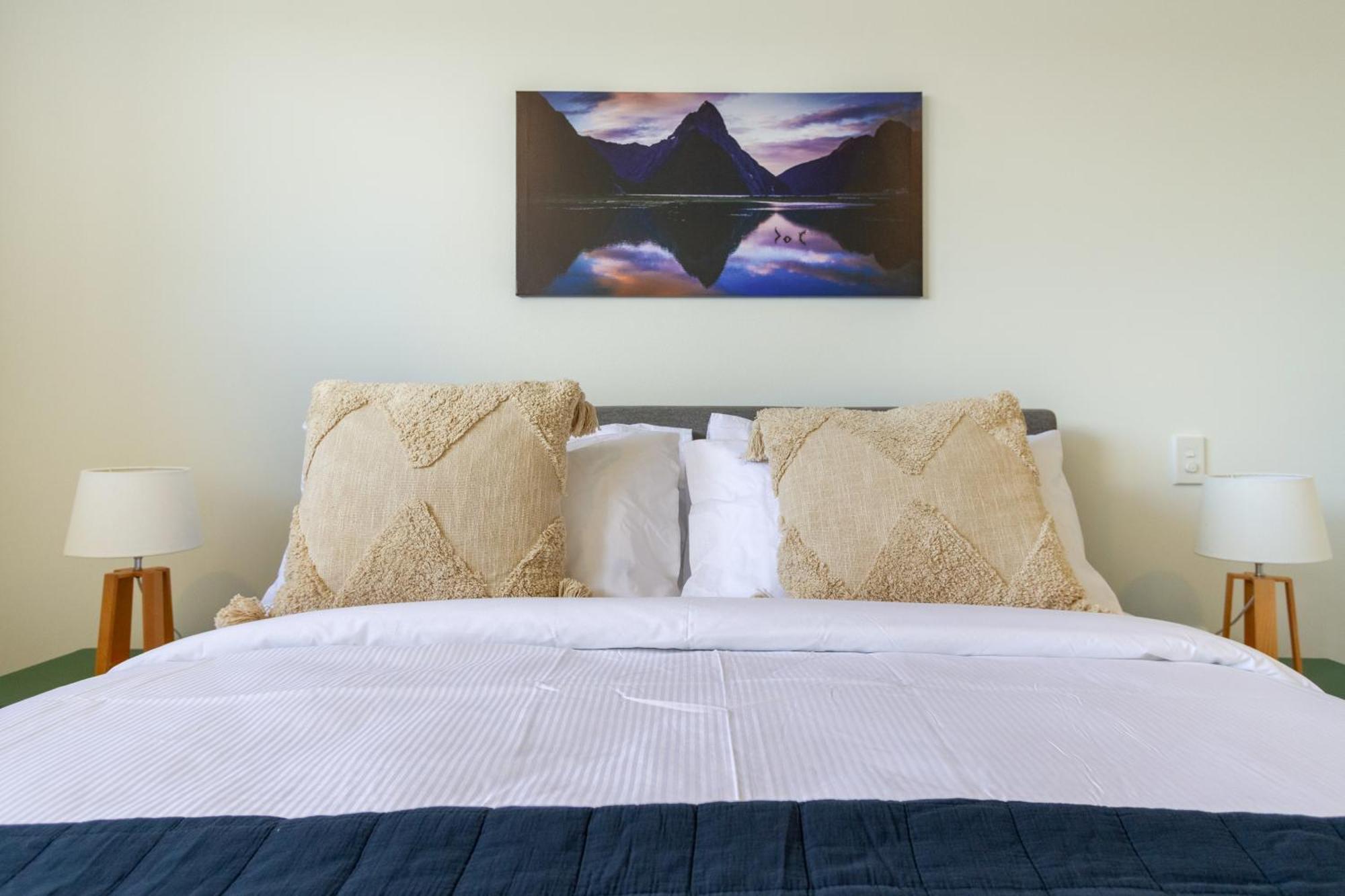 Conveniently Located 2Br Townhouse In West Akl Daire Auckland Dış mekan fotoğraf